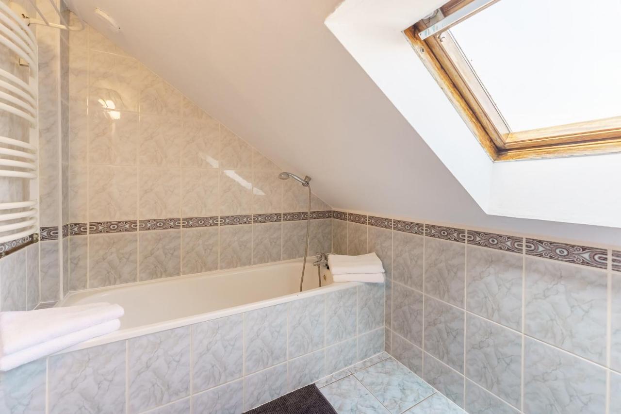 Klimatyczny Apartament Przy Bulwarze Optima Daire Kolobrzeg Dış mekan fotoğraf