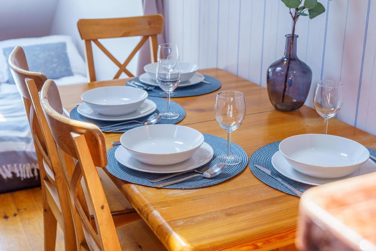 Klimatyczny Apartament Przy Bulwarze Optima Daire Kolobrzeg Dış mekan fotoğraf