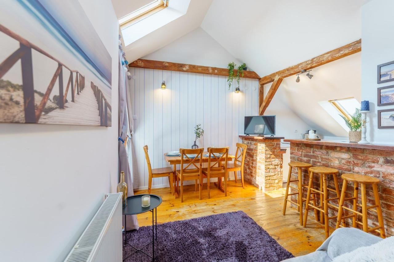 Klimatyczny Apartament Przy Bulwarze Optima Daire Kolobrzeg Dış mekan fotoğraf