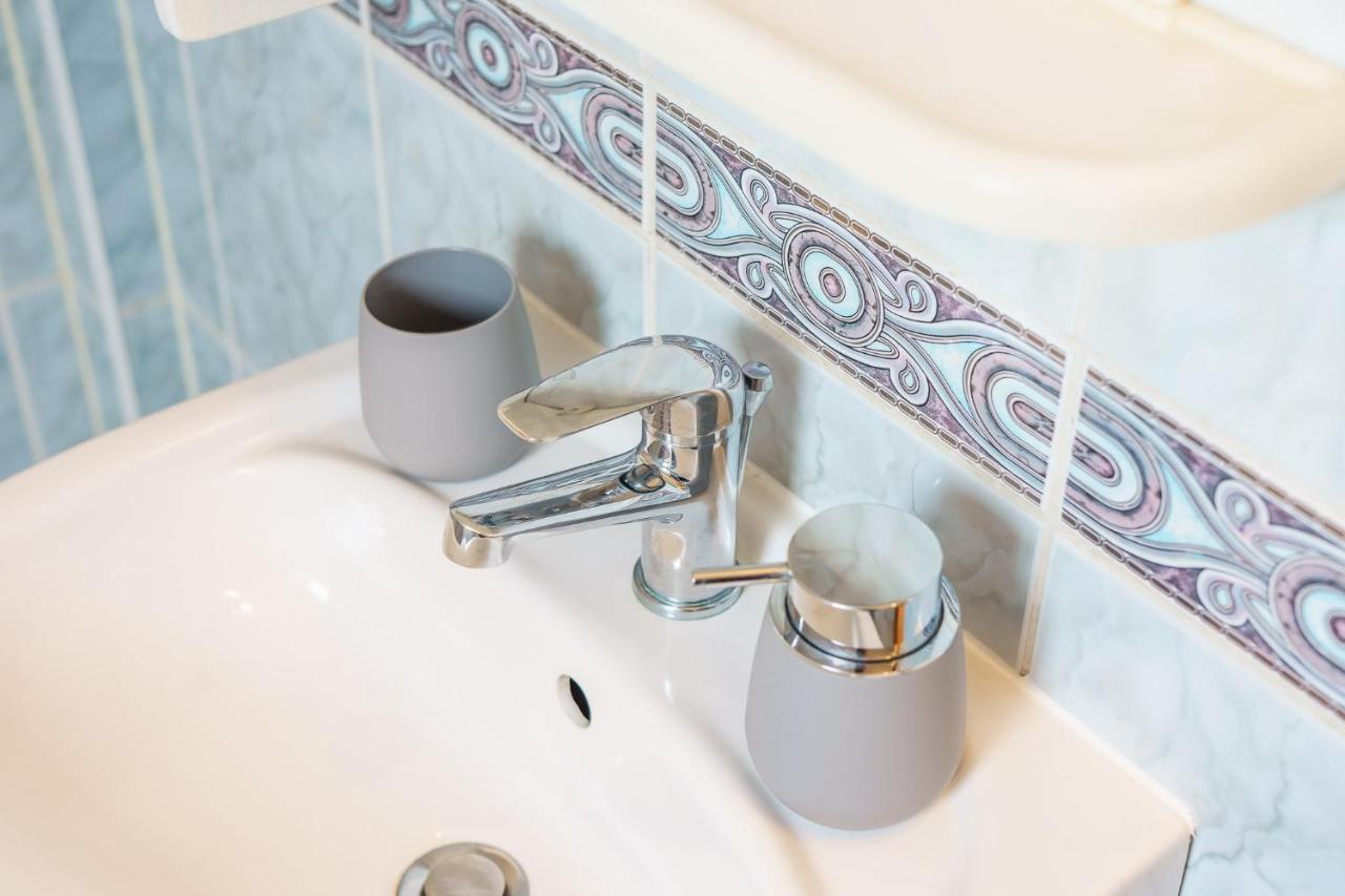 Klimatyczny Apartament Przy Bulwarze Optima Daire Kolobrzeg Dış mekan fotoğraf